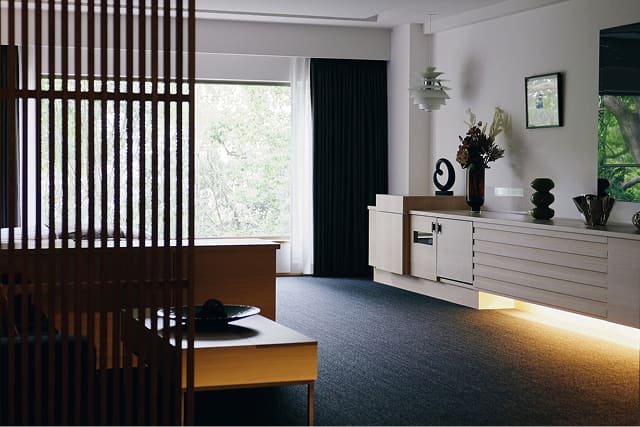 贅沢半露天風呂付スイート80㎡和洋室